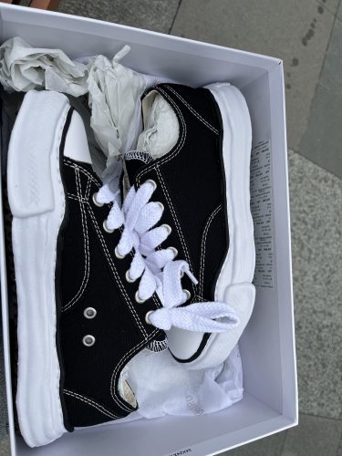 메종 미하라 야스히로 피터슨 OG 솔 캔버스 로우 스니커즈 블랙 A01FW702-BLACK photo review