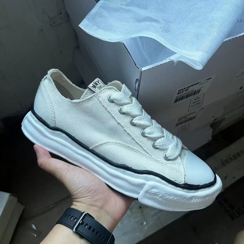 메종 미하라 야스히로 피터슨 OG 솔 캔버스 로우 스니커즈 화이트 A01FW702-WHITE photo review