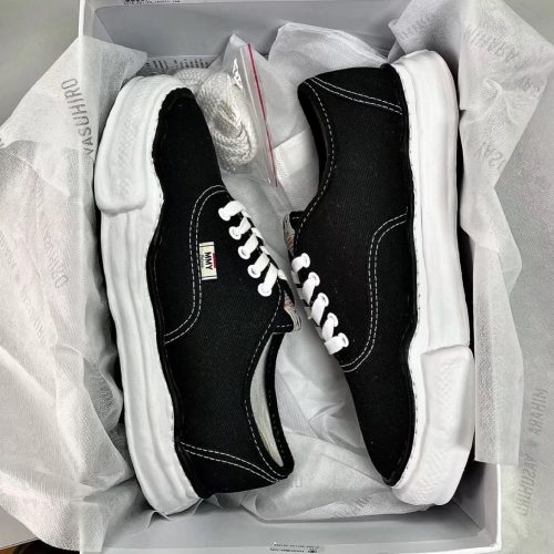 메종 미하라 야스히로 베이커 OG 솔 캔버스 로우 컷 스니커즈 블랙 A02FW704-BLACK photo review