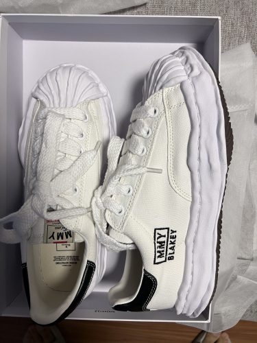 메종 미하라 야스히로 블레이키 OG 솔 캔버스 로우탑 스니커즈 화이트 A08FW735-WHITE photo review