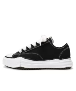 메종 미하라 야스히로 피터슨 OG 솔 캔버스 로우 스니커즈 블랙 A01FW702-BLACK